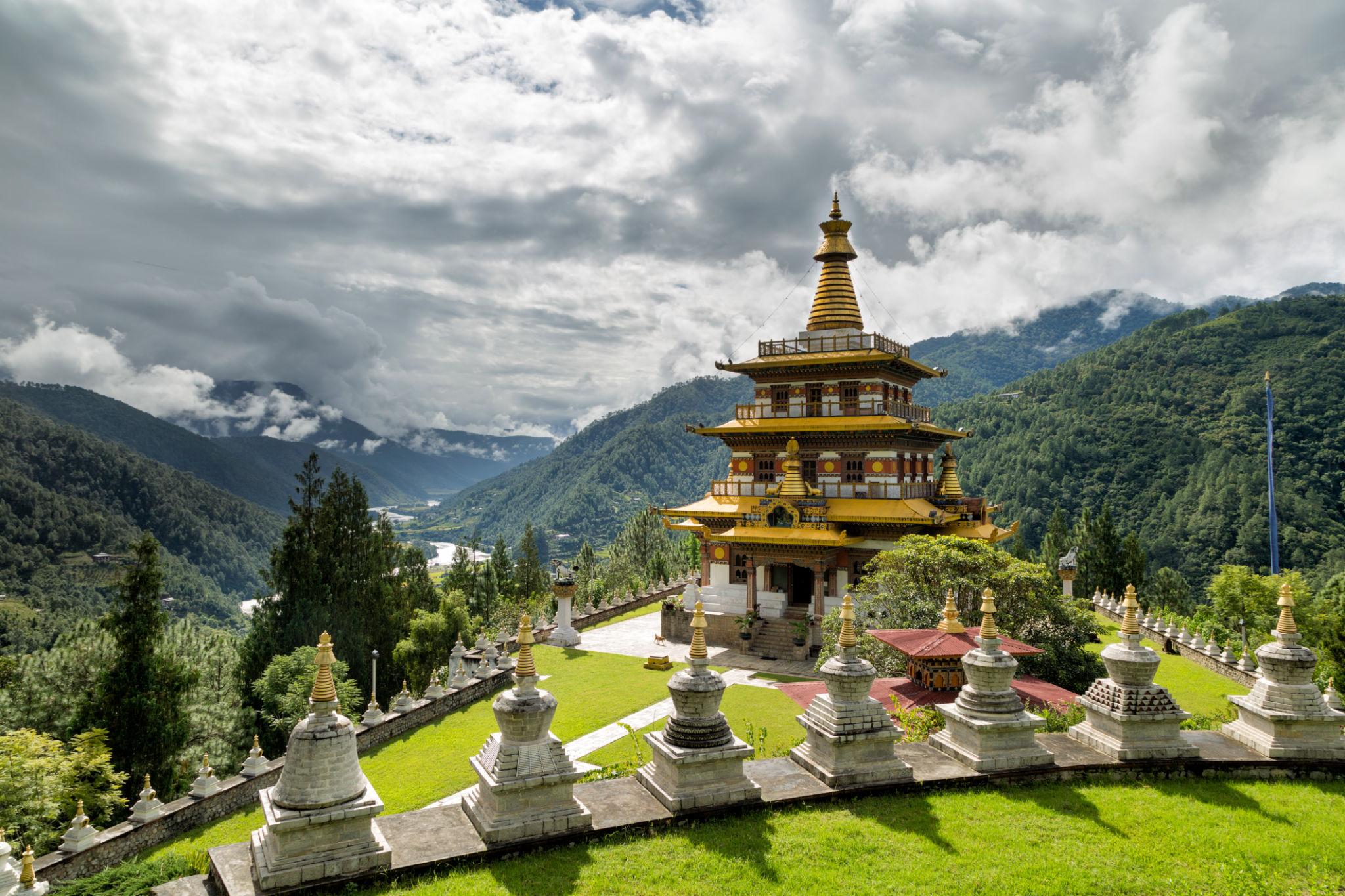 Day 4 in Punakha, scene 1
