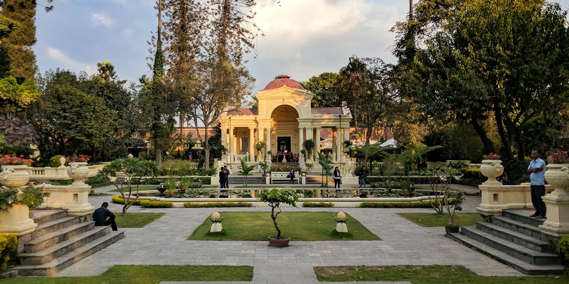 Day 1 in Kathmandu, scene 2